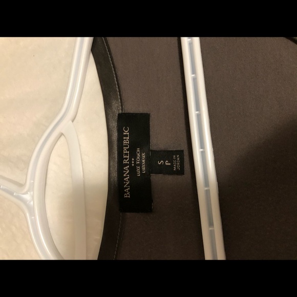 Tan blouse - Picture 2 of 3